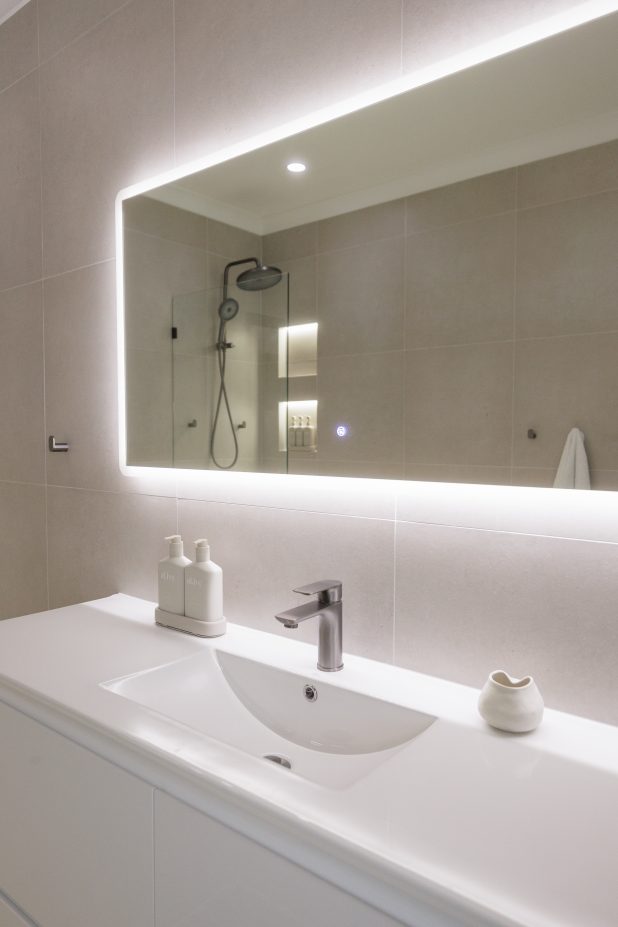 bathroom LED mirror